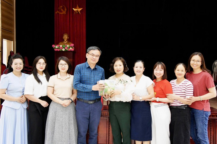 Hành trình lan tỏa văn hóa đọc từ những tấm lòng tâm huyết- Ảnh 1.