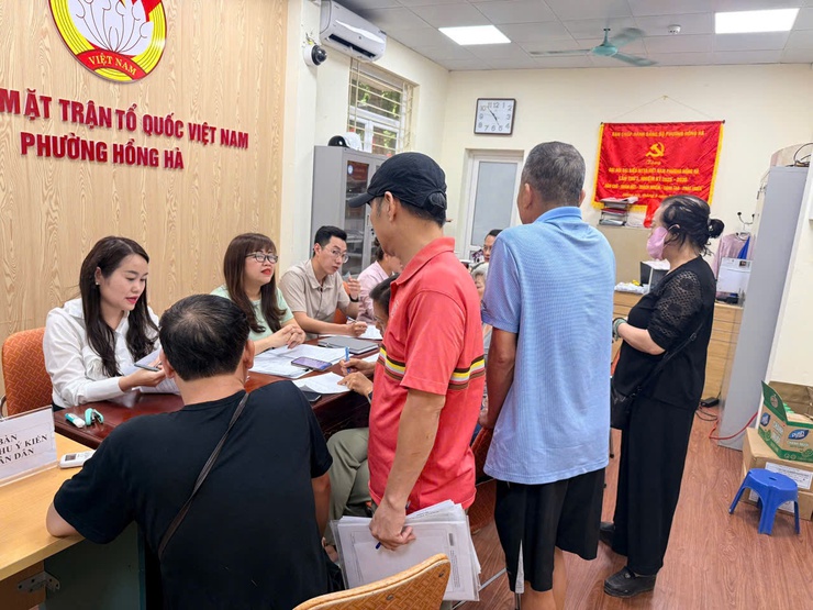 Các tổ công tác tuyên truyền giải phóng mặt bằng cầu Trần Hưng Đạo tiếp tục ra quân trong ngày 20/4- Ảnh 1.