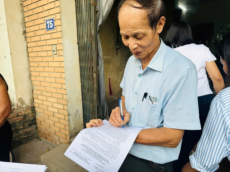 27 hộ dân đồng thuận ký biên bản tự nguyện bàn giao mặt bằng dự án nâng cấp, mở rộng Quốc lộ 21B- Ảnh 3.