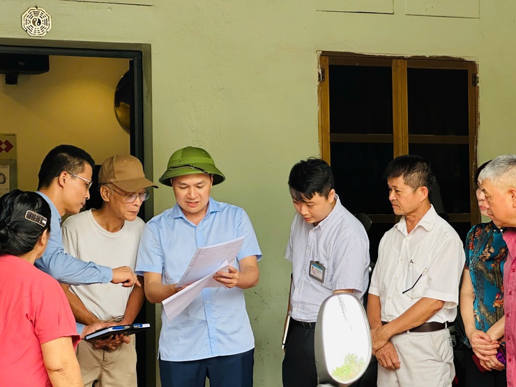 27 hộ dân đồng thuận ký biên bản tự nguyện bàn giao mặt bằng dự án nâng cấp, mở rộng Quốc lộ 21B- Ảnh 1.