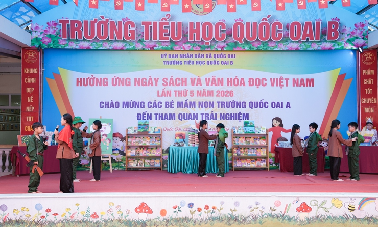 TRƯỜNG TIỂU HỌC QUỐC OAI B TỔ CHỨC NGÀY HỘI HƯỞNG ỨNG NGÀY SÁCH VÀ VĂN HÓA ĐỌC VIỆT NAM LẦN THỨ 5 NĂM 2026, CHÀO ĐÓN HỌC SINH MẦM NON THAM QUAN TRẢI NGHIỆM- Ảnh 20.