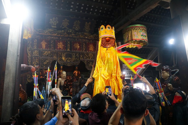 LỄ MỘC DỤC CHÙA THẦY 2026: NGHI THỨC LINH THIÊNG GỘI RỬA TÂM HỒN, TÔN VINH DI SẢN XỨ ĐOÀI- Ảnh 9.