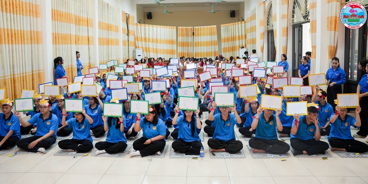 CUỘC THI RUNG CHUÔNG VÀNG “EM YÊU TỔ QUỐC EM” LẦN THỨ II NĂM 2026- Ảnh 8.