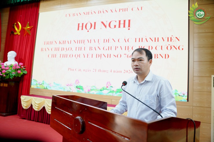 Phú Cát triển khai nhiệm vụ cưỡng chế xử lý vi phạm đất đai, trật tự xây dựng- Ảnh 2.