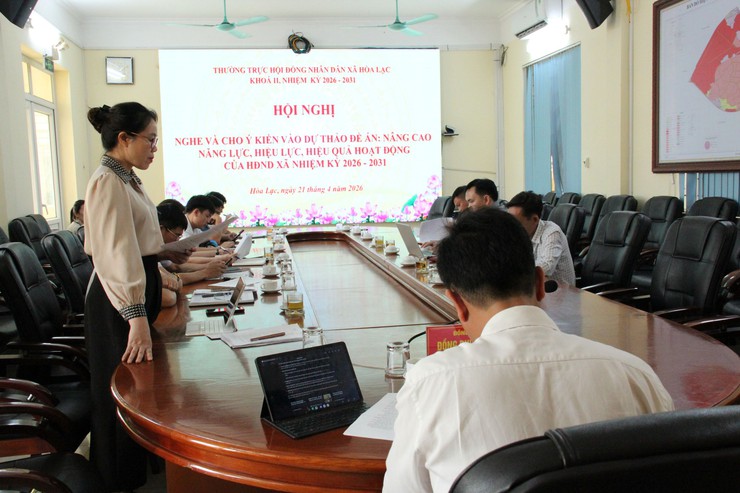 HĐND xã Hòa Lạc thảo luận góp ý Đề án nâng cao hiệu lực, hiệu quả hoạt động nhiệm kỳ 2026–2031

- Ảnh 1.