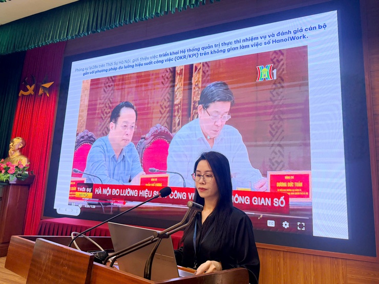 QUỐC OAI TỔ CHỨC TẬP HUẤN SỬ DỤNG NỀN TẢNG SỐ HANOIWORK: THÚC ĐẨY CHUYỂN ĐỔI SỐ TỪ CƠ SỞ- Ảnh 4.
