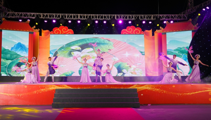 QUỐC OAI TỔ CHỨC ĐÊM NGHỆ THUẬT ĐẶC SẮC TRONG KHUÔN KHỔ LỄ HỘI CHÙA THẦY NĂM 2026- Ảnh 3.