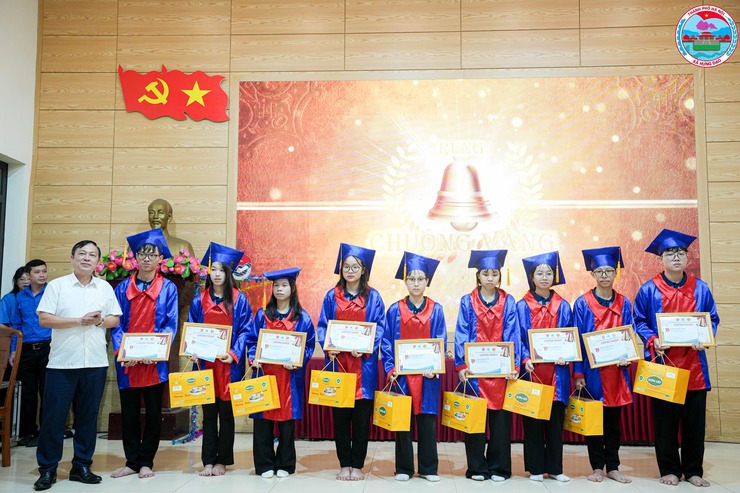 CUỘC THI RUNG CHUÔNG VÀNG “EM YÊU TỔ QUỐC EM” LẦN THỨ II NĂM 2026- Ảnh 7.