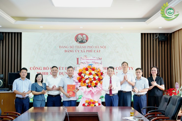 Phú Cát công bố Quyết định, ra mắt Chi bộ Công ty TNHH Xây dựng và Phát triển Tuấn Minh- Ảnh 3.
