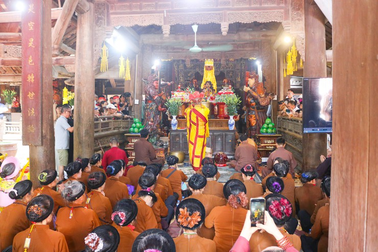 LỄ MỘC DỤC CHÙA THẦY 2026: NGHI THỨC LINH THIÊNG GỘI RỬA TÂM HỒN, TÔN VINH DI SẢN XỨ ĐOÀI- Ảnh 28.
