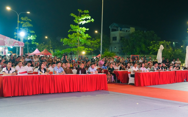 QUỐC OAI TỔ CHỨC ĐÊM NGHỆ THUẬT ĐẶC SẮC TRONG KHUÔN KHỔ LỄ HỘI CHÙA THẦY NĂM 2026- Ảnh 4.