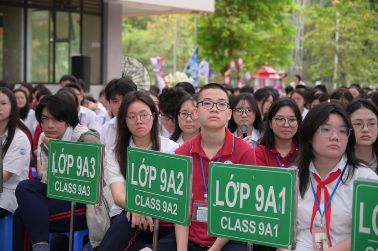 Trường THCS Trần Duy Hưng gửi gắm thông điệp “Từ những trang sách đến khoảng lặng trong tim” tại Ngày sách và văn hoá đọc năm 2026- Ảnh 5.