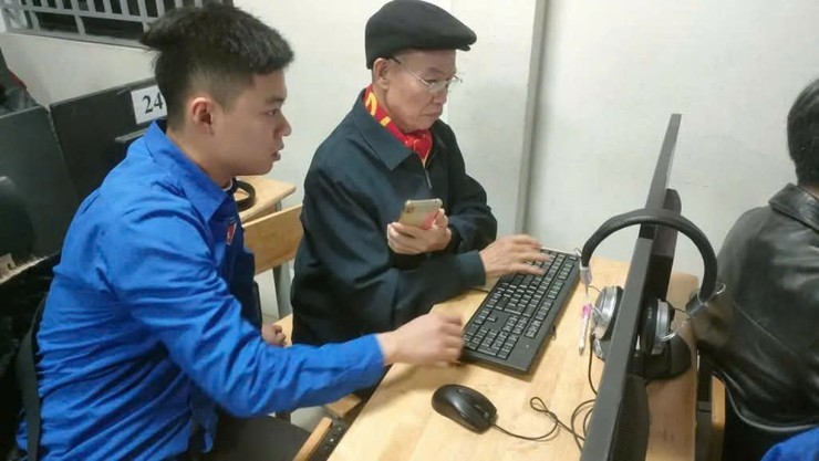 ƯƠM MẦM ĐẢNG VIÊN TRẺ TỪ CÁC HOẠT ĐỘNG VÌ CỘNG ĐỒNG- Ảnh 2.