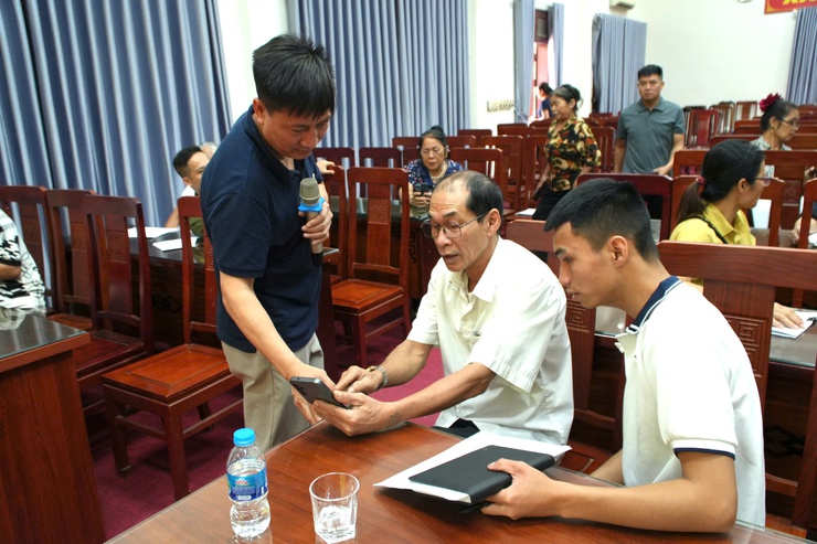  Xã Tây Phương tổ chức Hội nghị tập huấn nghiệp vụ điều tra, tính thu nhập bình quân đầu người năm 2026- Ảnh 3.