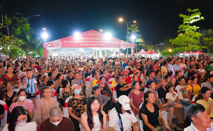 QUỐC OAI TỔ CHỨC ĐÊM NGHỆ THUẬT ĐẶC SẮC TRONG KHUÔN KHỔ LỄ HỘI CHÙA THẦY NĂM 2026- Ảnh 9.