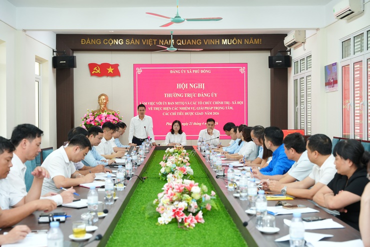 Thường trực Đảng ủy xã Phù Đổng đã có buổi làm việc với Ủy ban MTTQ và các tổ chức chính trị - xã hội về thực hiện các nhiệm vụ, giải pháp trọng tâm- Ảnh 4.