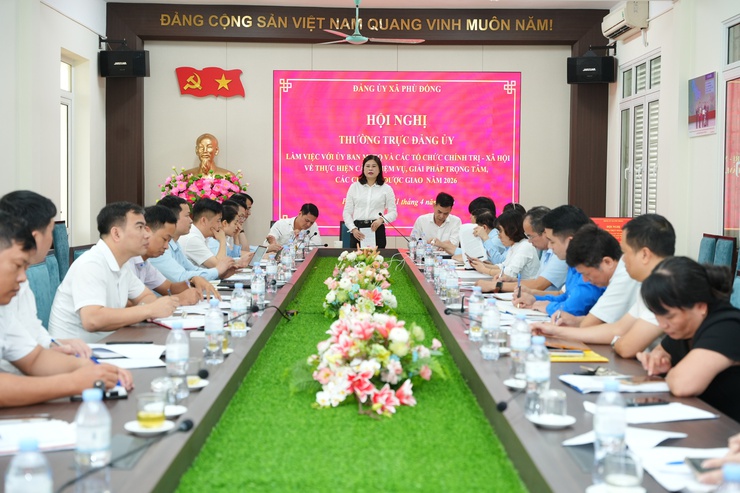 Thường trực Đảng ủy xã Phù Đổng đã có buổi làm việc với Ủy ban MTTQ và các tổ chức chính trị - xã hội về thực hiện các nhiệm vụ, giải pháp trọng tâm- Ảnh 6.