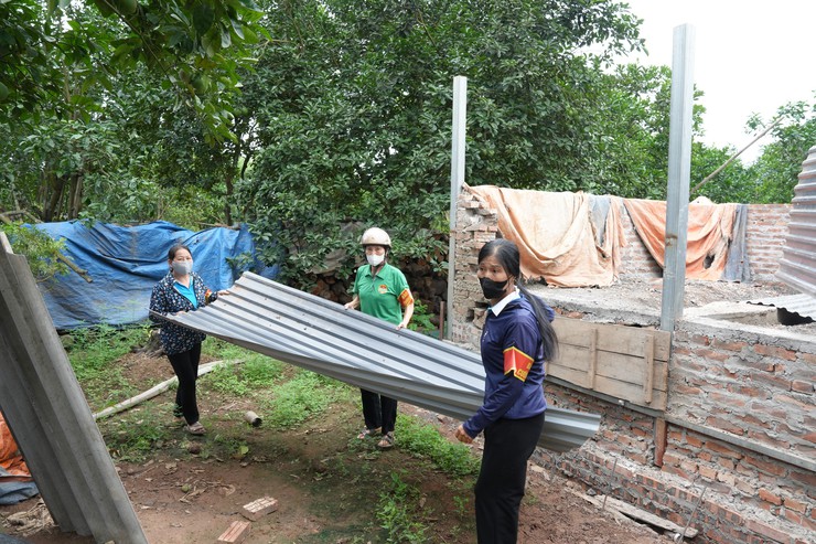 Thanh Oai quyết liệt cưỡng chế, phá dỡ các công trình xây dựng vi phạm trên đất công- Ảnh 12.