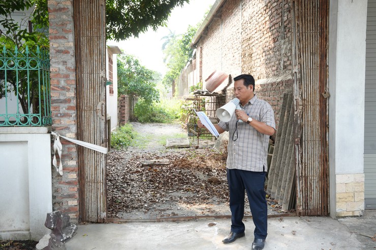 Thanh Oai quyết liệt cưỡng chế, phá dỡ các công trình xây dựng vi phạm trên đất công- Ảnh 16.