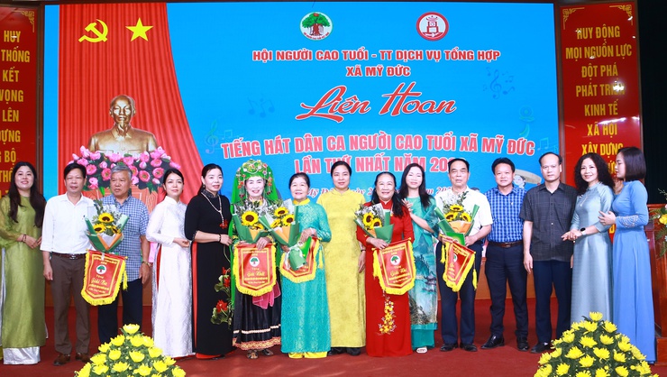 Hội người cao tuổi xã Mỹ Đức tổ chức liên hoan tiếng hát dân ca người cao tuổi lần thứ nhất năm 2026- Ảnh 11.
