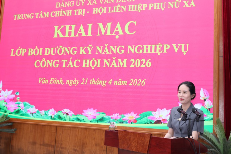 Khai mạc lớp bồi dưỡng kỹ năng nghiệp vụ công tác Hội Phụ nữ năm 2026- Ảnh 2.