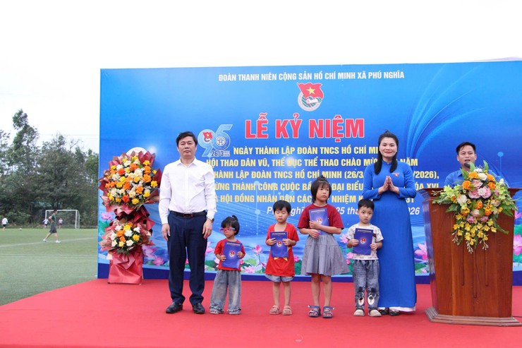 Các tổ chức chính trị - xã hội xã Phú Nghĩa thực hiện hiệu quả các nhiệm vụ chính trị của địa phương- Ảnh 3.