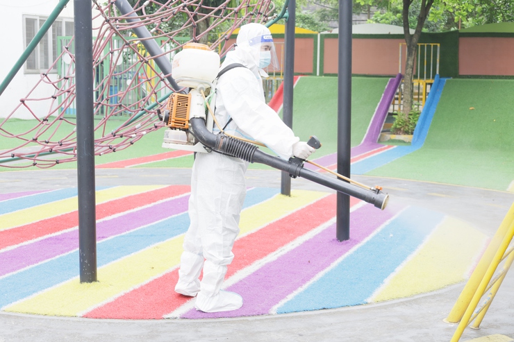 Hà Nội phát động chiến dịch vệ sinh môi trường, chủ động phòng chống bệnh tay chân miệng- Ảnh 8.