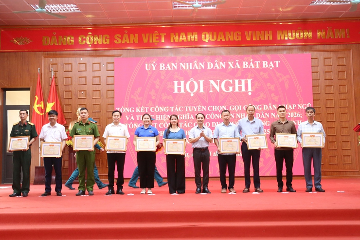 Xã Bất Bạt: Tổng kết công tác tuyển chọn, gọi công dân nhập ngũ và thực hiện nghĩa vụ tham gia Công an nhân dân năm 2026- Ảnh 5.