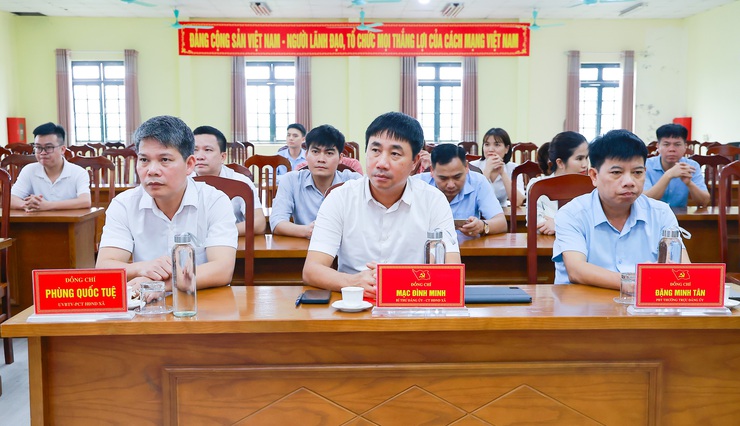 Xã Yên Xuân: Hội nghị tập huấn triển khai hệ thống HaNoiWork- Ảnh 1.