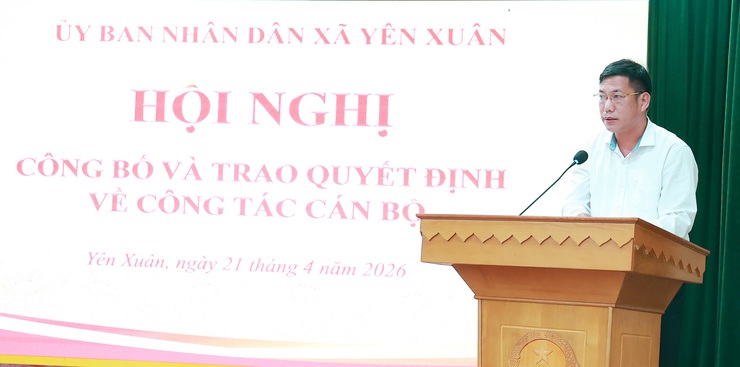 Xã Yên Xuân tổ chức Hội nghị Công bố và trao quyết định về công tác cán bộ- Ảnh 5.