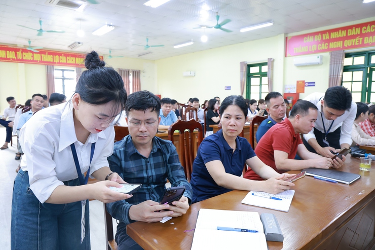 Xã Yên Xuân: Hội nghị tập huấn triển khai hệ thống HaNoiWork- Ảnh 3.