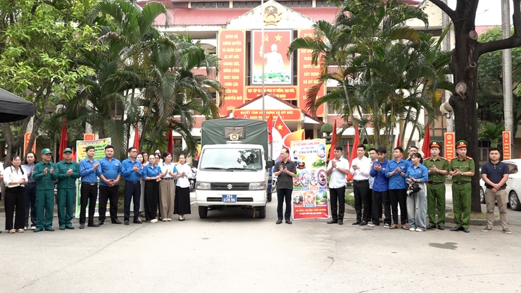 Xã Mỹ Đức diễu hành truyền thông lưu động hưởng ứng “Tháng hành động vì an toàn thực phẩm” năm 2026- Ảnh 1.