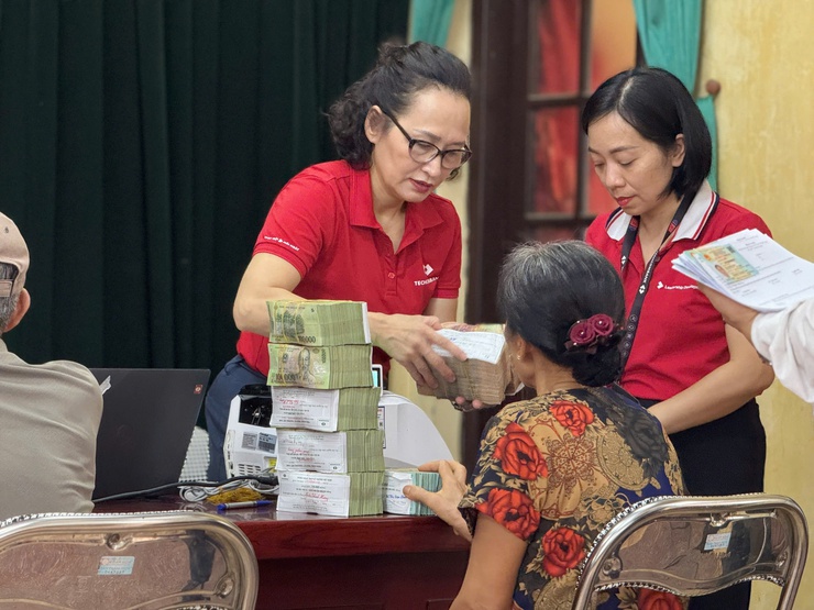 Xã Chương Dương 95 hộ dân thôn Hướng Dương được nhận tiền bồi thường, hỗ trợ giải phóng mặt bằng phục vụ dự án Khu đô thị thể thao Olympic- Ảnh 2.