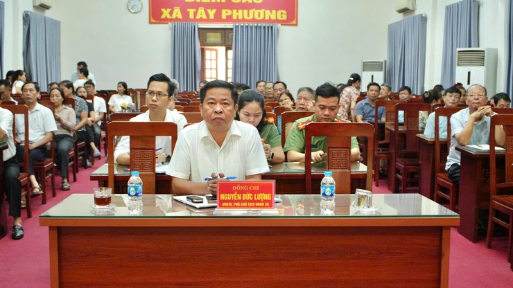 Tây Phương tổ chức hội nghị tuyên truyền, vận động tháo dỡ công trình vi phạm đất đai- Ảnh 1.