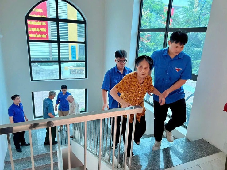 PHƯỜNG LĨNH NAM: ĐẨY MẠNH CẢI CÁCH HÀNH CHÍNH, NÂNG CAO HIỆU LỰC QUẢN LÝ NHÀ NƯỚC VÀ CHẤT LƯỢNG PHỤC VỤ NHÂN DÂN QUÝ I/2026.- Ảnh 1.