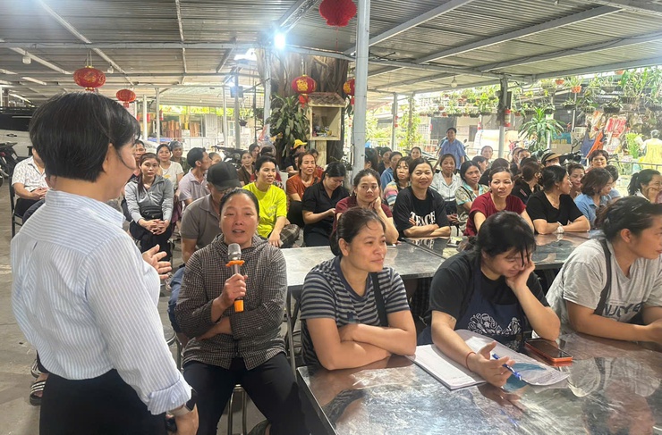 Sáng ngày 21/4/2026, UBND phường Việt Hưng tổ chức Hội nghị tập huấn, phổ biến kiến thức về an toàn thực phẩm- Ảnh 3.