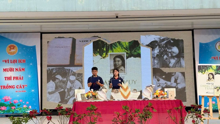 TRƯỜNG THCS NGUYỄN THƯỢNG HIỀN SÔI NỔI HƯỞNG ỨNG NGÀY SÁCH VÀ VĂN HÓA ĐỌC VIỆT NAM 21/4- Ảnh 2.