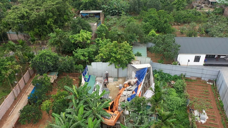 Thanh Oai quyết liệt cưỡng chế, phá dỡ các công trình xây dựng vi phạm trên đất công- Ảnh 3.