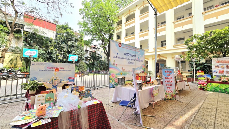 Khơi nguồn tri thức, thắp lửa đam mê đọc sách tại Ba Đình- Ảnh 17.