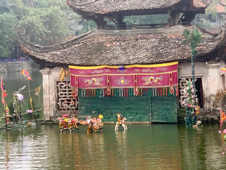 THĂNG HOA NGHỆ THUẬT MÚA RỐI NƯỚC TẠI THỦY ĐÌNH CHÙA THẦY – DẤU ẤN NGHỆ NHÂN ĐẤT QUỐC OAI- Ảnh 16.