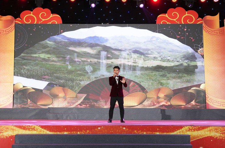 QUỐC OAI TỔ CHỨC ĐÊM GIAO LƯU VĂN NGHỆ "LỄ HỘI CHÙA THẦY – VŨ ĐIỆU KẾT NỐI"- Ảnh 13.