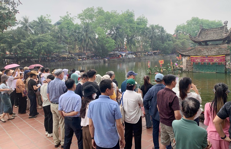 THĂNG HOA NGHỆ THUẬT MÚA RỐI NƯỚC TẠI THỦY ĐÌNH CHÙA THẦY – DẤU ẤN NGHỆ NHÂN ĐẤT QUỐC OAI- Ảnh 11.