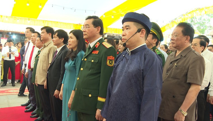 Xã Hát Môn tổ chức Lễ dâng hương tưởng niệm 1983 năm ngày giỗ Hai Bà Trưng- Ảnh 11.