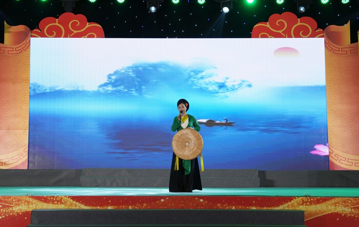 QUỐC OAI TỔ CHỨC ĐÊM GIAO LƯU VĂN NGHỆ "LỄ HỘI CHÙA THẦY – VŨ ĐIỆU KẾT NỐI"- Ảnh 17.