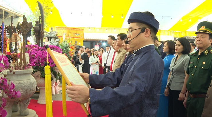 Xã Hát Môn tổ chức Lễ dâng hương tưởng niệm 1983 năm ngày giỗ Hai Bà Trưng- Ảnh 12.