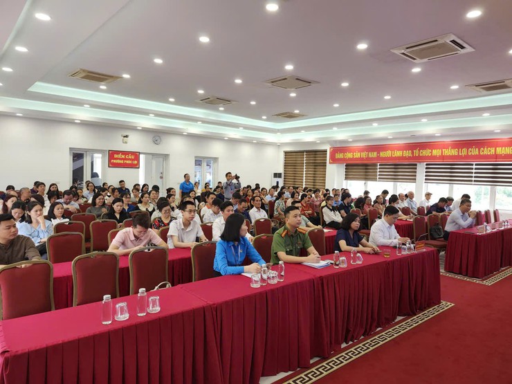 Phường Phúc Lợi phát động tháng hành động về an toàn, vệ sinh lao động năm 2026- Ảnh 1.