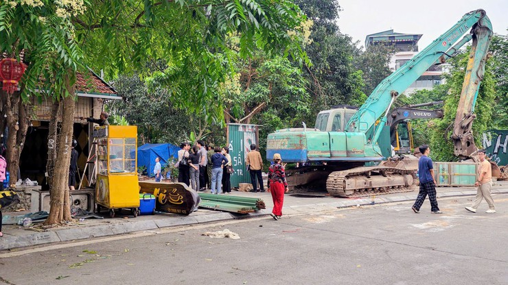 Phường Tây Hồ quyết tâm đảm bảo kỷ cương trong công tác quản lý đất đai tại khu vực Ao Thùy Dương- Ảnh 2.