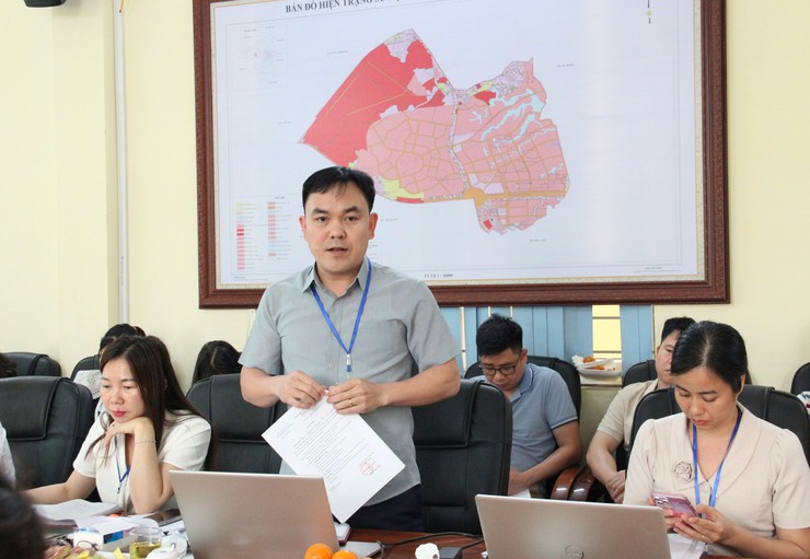 Thường trực Đảng ủy xã Hòa Lạc làm việc với UBND xã về nhiệm vụ văn hóa – xã hội năm 2026- Ảnh 2.