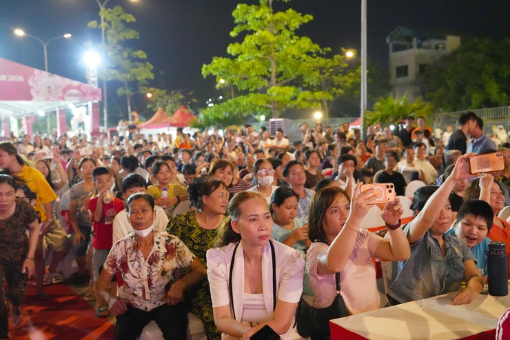 QUỐC OAI TỔ CHỨC ĐÊM GIAO LƯU VĂN NGHỆ "LỄ HỘI CHÙA THẦY – VŨ ĐIỆU KẾT NỐI"- Ảnh 3.