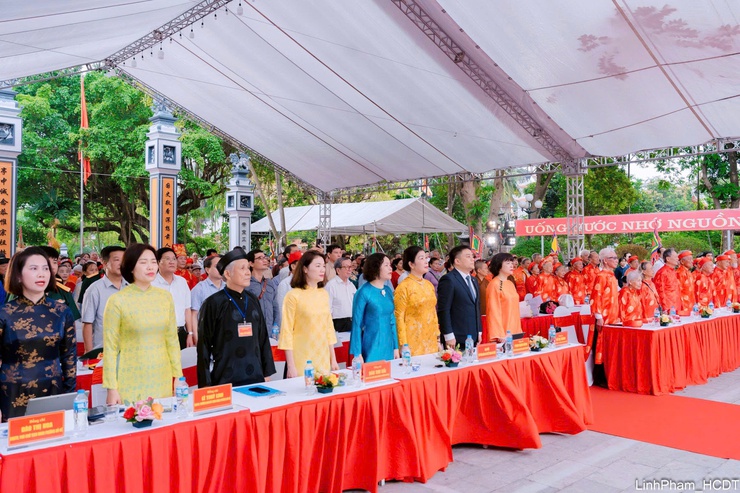 Phường Bồ Đề đón Bằng công nhận Bảo vật Quốc gia chuông chùa An Xá- Ảnh 1.